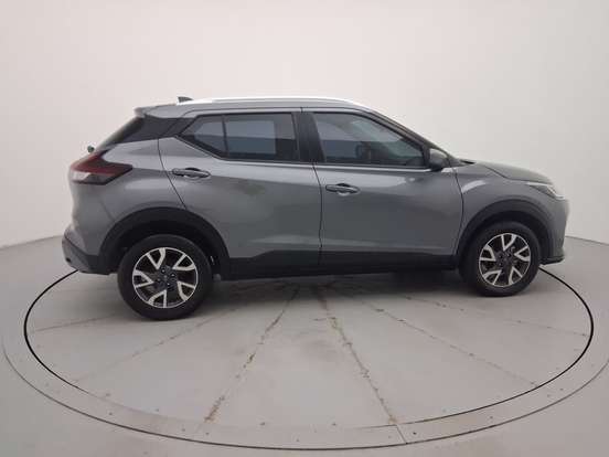 NISSAN-KICKS-2024