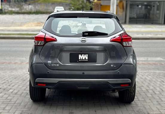NISSAN-KICKS-2018