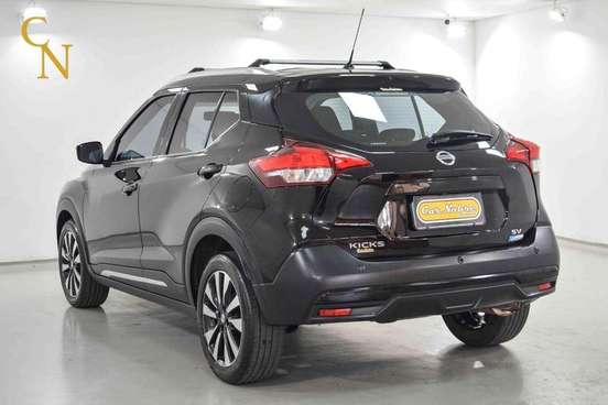NISSAN-KICKS-2018