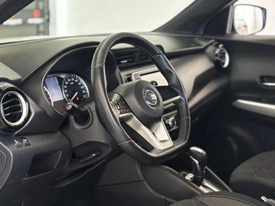 NISSAN-KICKS-1.6 16V FLEXSTART SV 4P XTRONIC NISSAN-KICKS-2019