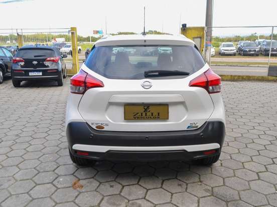 NISSAN-KICKS-1.6 16V FLEXSTART SV 4P XTRONIC NISSAN-KICKS-2018