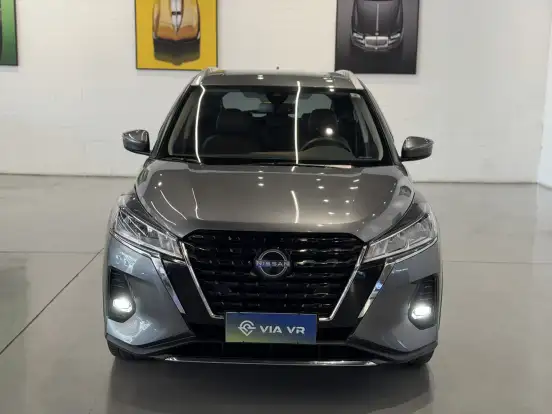 NISSAN-KICKS PLAY-2025