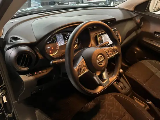 NISSAN-KICKS PLAY-2025