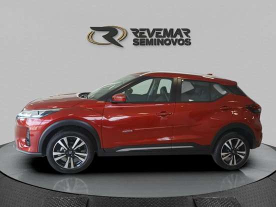 NISSAN-KICKS PLAY-2025