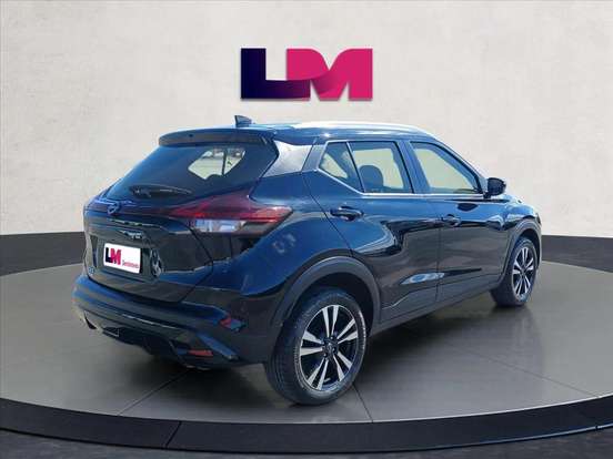 NISSAN-KICKS PLAY-2025