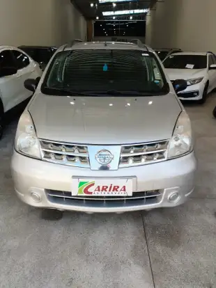 NISSAN-LIVINA-2011