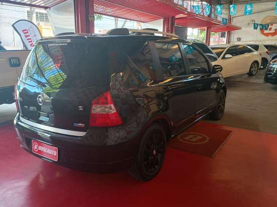 NISSAN-LIVINA-2014