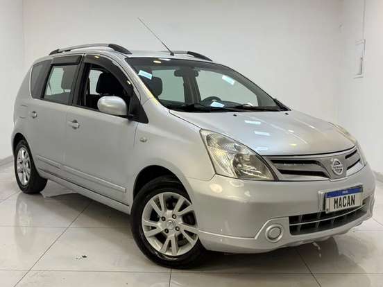 NISSAN-LIVINA-2013