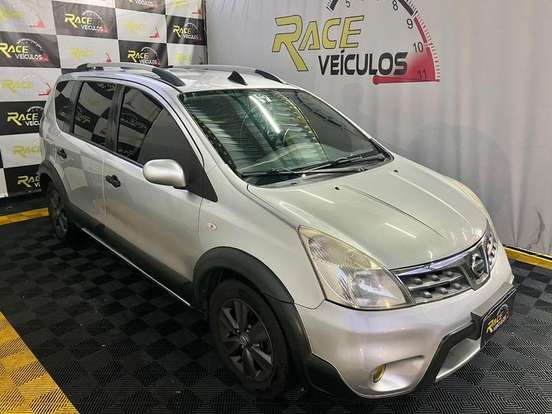 NISSAN-LIVINA-1.8 SL X-GEAR 16V FLEX 4P AUTOMÁTICO NISSAN-LIVINA-2012