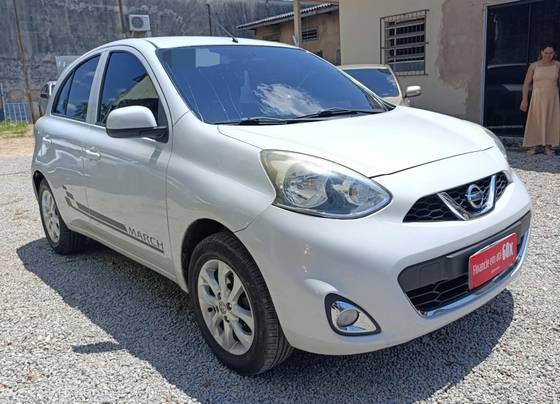 NISSAN MARCH 1.0 ACTIVE 16V FLEX 4P MANUAL