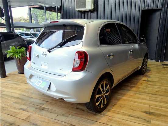 NISSAN-MARCH-1.6 SL 16V FLEX 4P MANUAL NISSAN-MARCH-2016