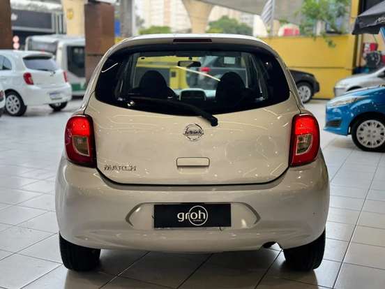 NISSAN-MARCH-1.6 SV 16V FLEX 4P XTRONIC NISSAN-MARCH-2017