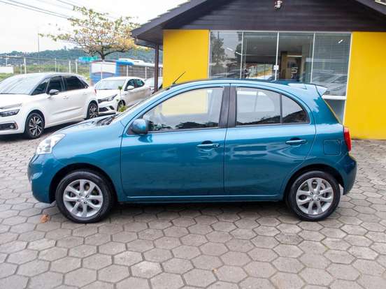 NISSAN-MARCH-1.6 SV 16V FLEXSTART 4P XTRONIC NISSAN-MARCH-2017