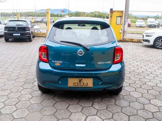 NISSAN-MARCH-1.6 SV 16V FLEXSTART 4P XTRONIC NISSAN-MARCH-2017