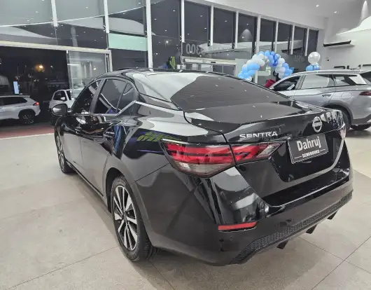 NISSAN-SENTRA-2024