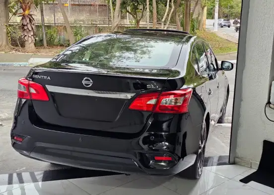 NISSAN-SENTRA-2018