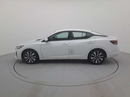NISSAN-SENTRA-2024