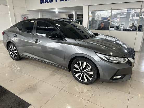 NISSAN-SENTRA-2023