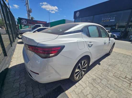 NISSAN-SENTRA-2024