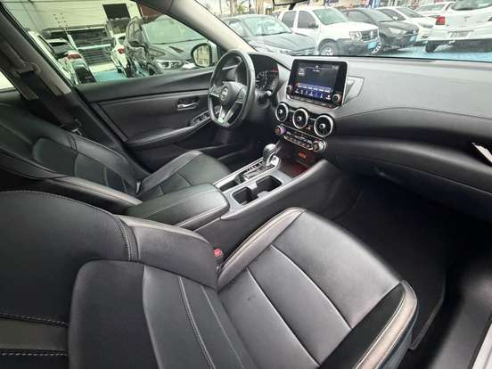 NISSAN-SENTRA-2023