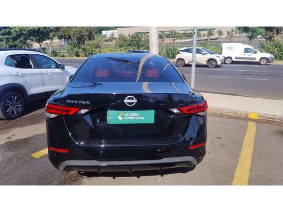 NISSAN-SENTRA-2024