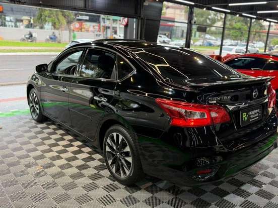 NISSAN-SENTRA-2018