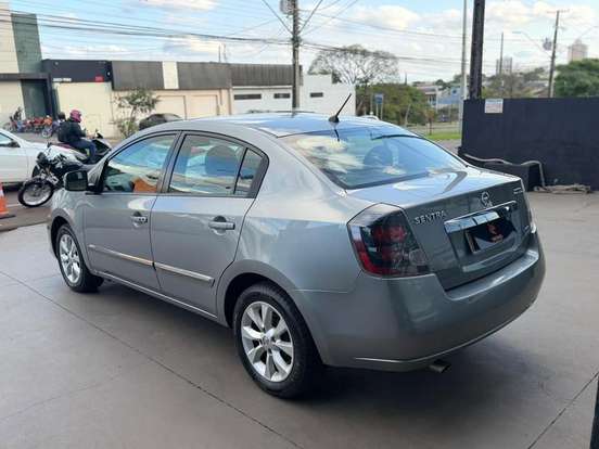 NISSAN-SENTRA-2012