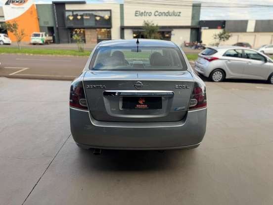NISSAN-SENTRA-2.0 SL 16V FLEX 4P AUTOMÁTICO NISSAN-SENTRA-2012