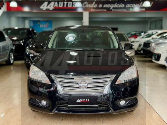 NISSAN-SENTRA-2015