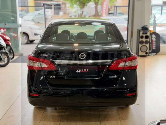 NISSAN-SENTRA-2.0 SV 16V FLEX 4P AUTOMÁTICO NISSAN-SENTRA-2015