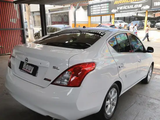 NISSAN-VERSA-1.6 16V FLEX SL 4P MANUAL NISSAN-VERSA-2013