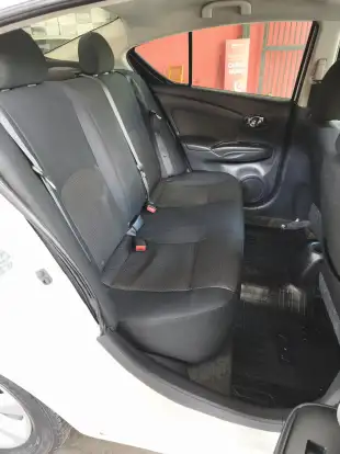NISSAN-VERSA-2013