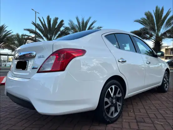 NISSAN-VERSA-1.6 16V FLEX SL 4P XTRONIC NISSAN-VERSA-2016