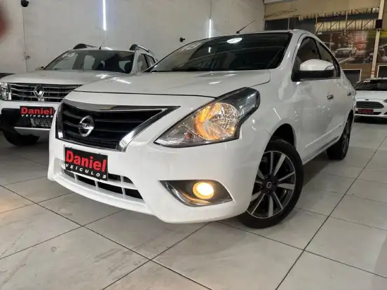 NISSAN-VERSA-1.6 16V FLEXSTART UNIQUE 4P XTRONIC NISSAN-VERSA-2018