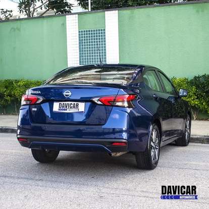 NISSAN-VERSA-2023