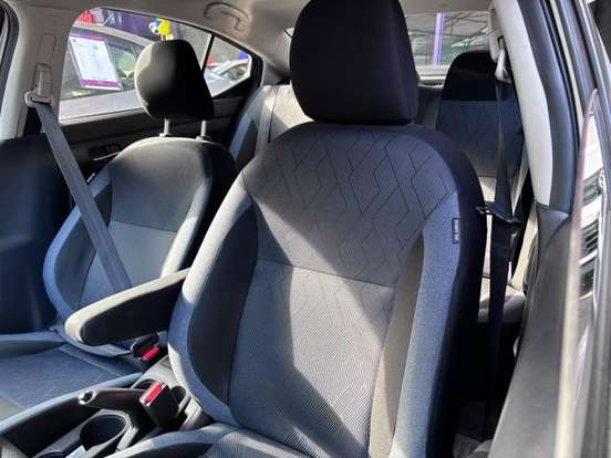 NISSAN-VERSA-2025