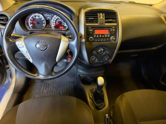 NISSAN-VERSA-1.6 16V FLEX SV 4P MANUAL NISSAN-VERSA-2017