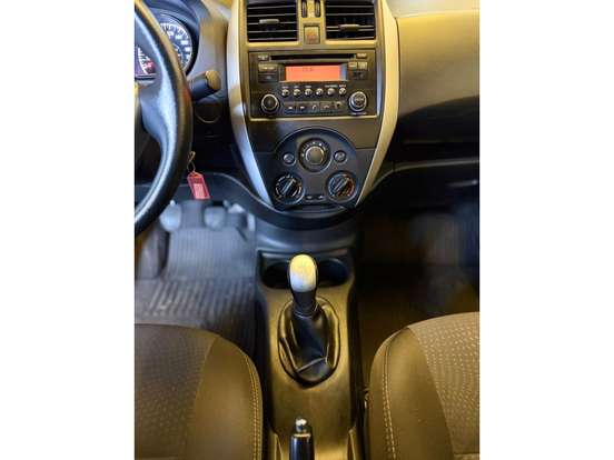 NISSAN-VERSA-1.6 16V FLEX SV 4P MANUAL NISSAN-VERSA-2017