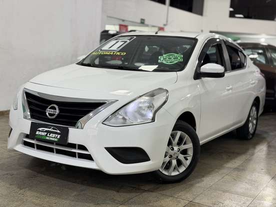 NISSAN-VERSA-2016