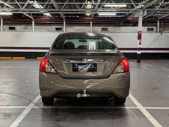 NISSAN-VERSA-1.6 16V FLEXSTART UNIQUE 4P XTRONIC NISSAN-VERSA-2018