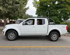 NISSAN FRONTIER 2.5 SL 4X4 CD TURBO ELETRONIC DIESEL 4P AUTOMÁTICO NISSAN FRONTIER 2.5 SL 4X4 CD TURBO ELETRONIC DIESEL 4P AUTOMÁTICO