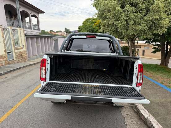 NISSAN-FRONTIER-2016