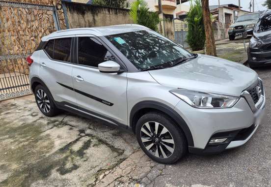 NISSAN-KICKS-2019