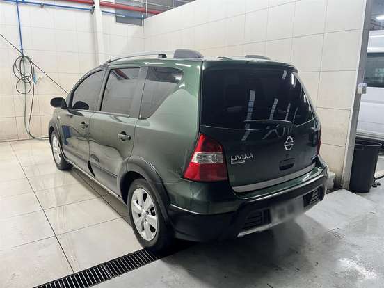 NISSAN-LIVINA-1.8 SL X-GEAR 16V FLEX 4P AUTOMÁTICO NISSAN-LIVINA-2014