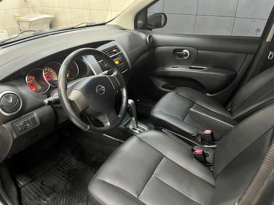 NISSAN-LIVINA-1.8 SL X-GEAR 16V FLEX 4P AUTOMÁTICO NISSAN-LIVINA-2014