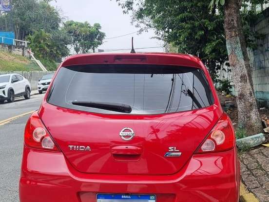 NISSAN-TIIDA-1.8 SL 16V FLEX 4P AUTOMÁTICO NISSAN-TIIDA-2011