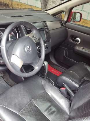 NISSAN-TIIDA-2011