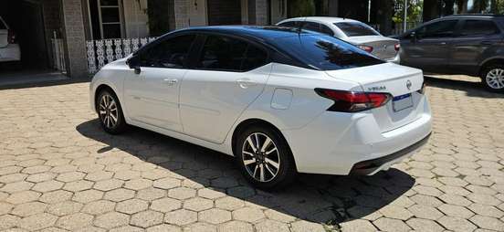 NISSAN-VERSA-2023