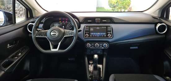NISSAN-VERSA-2023