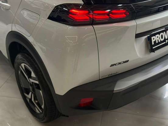 PEUGEOT-2008-2024